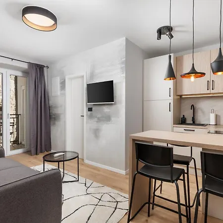 Apartman Emviva *
